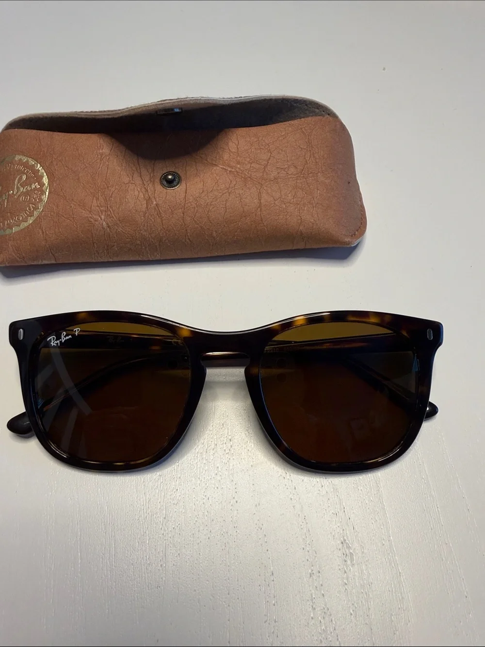 Ray-Ban Tortoiseshell Sunglasses with Brown Lenses